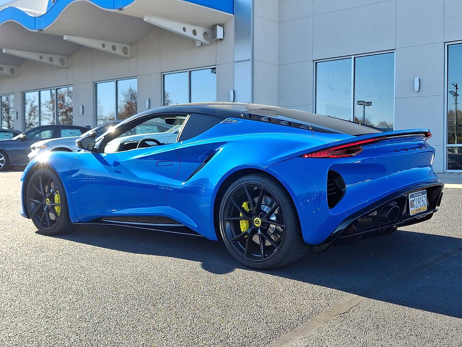 Used 2024 Lotus Emira First Edition image 4