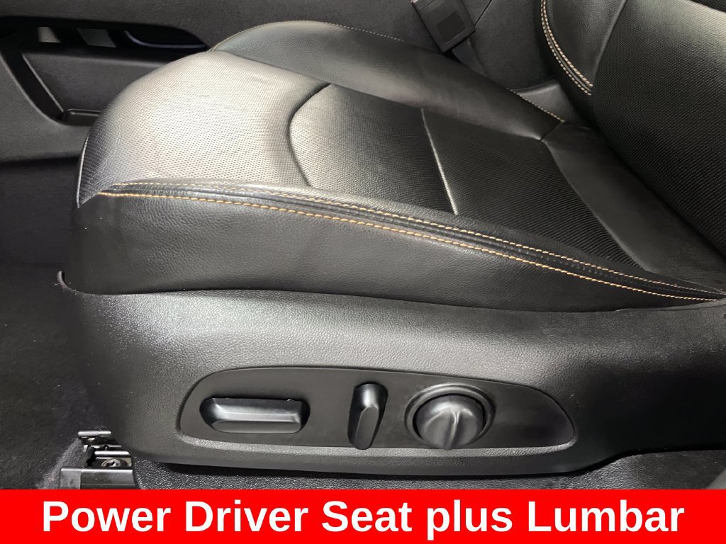 Used 2021 GMC Terrain SLT w/ Elevation Edition AWD/4WD image 11