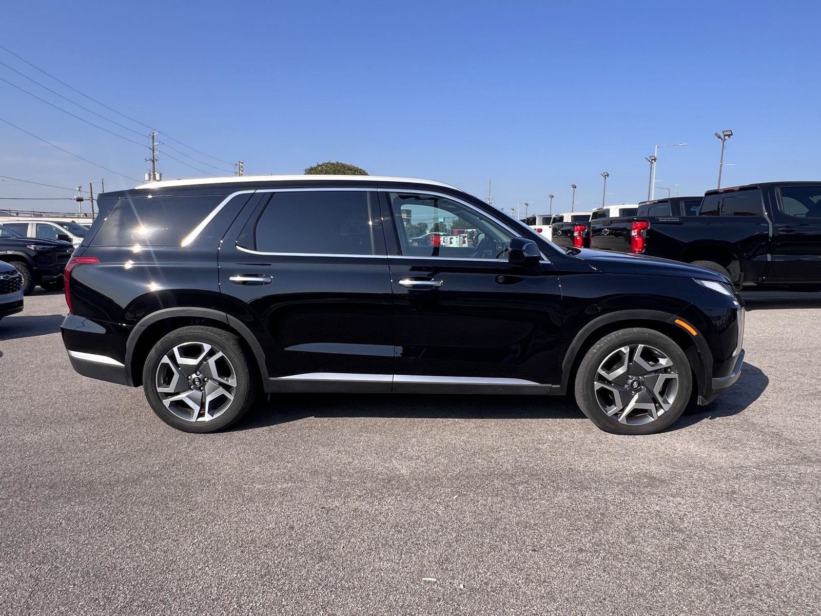 Used 2024 Hyundai Palisade SEL FWD image 39