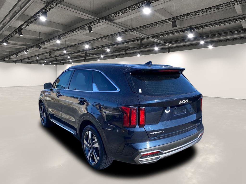 Certified 2023 Kia Sorento EX image 6