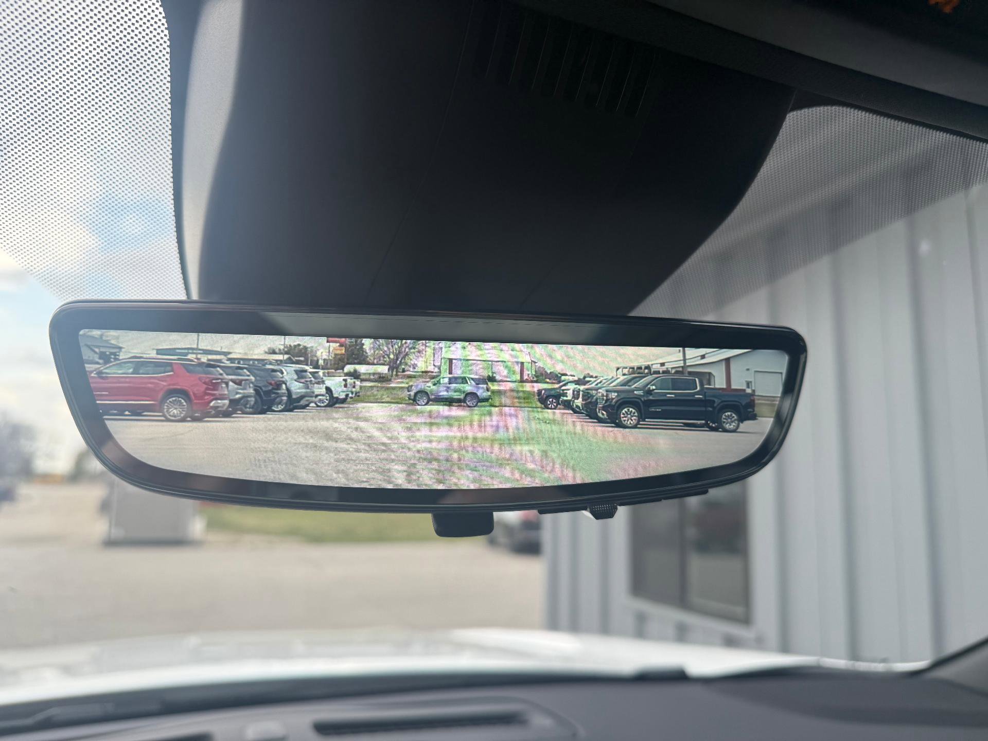 Used 2024 Chevrolet Tahoe Premier w/ Premium Package image 16