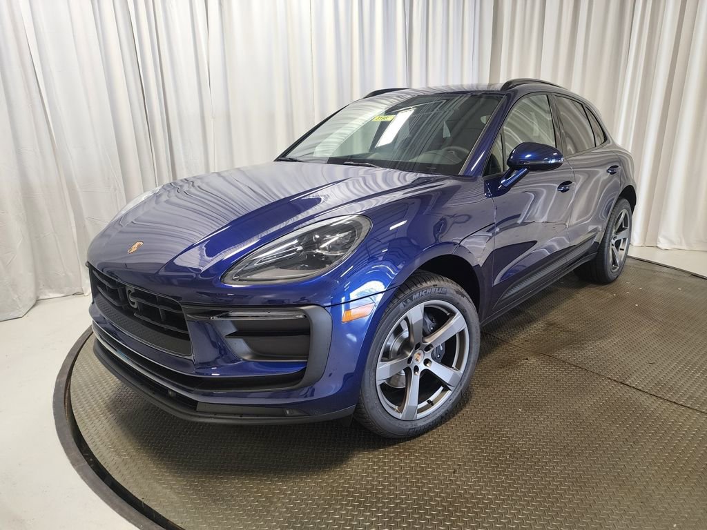 Certified 2025 Porsche Macan video 1