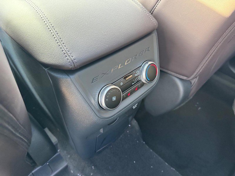 New 2026 Ford Explorer Platinum w/ LUX Leather Package image 15