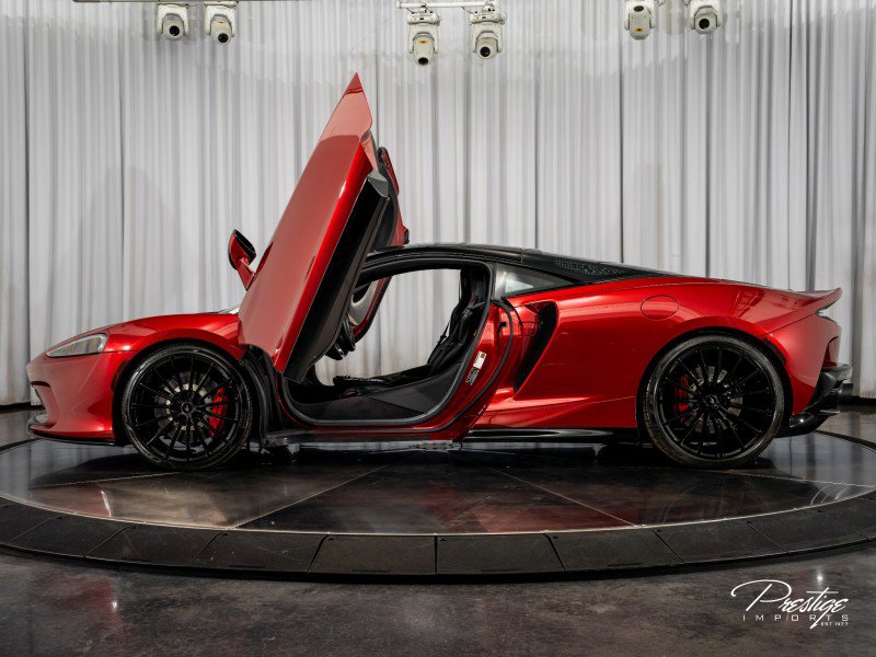 Used 2020 McLaren GT image 9