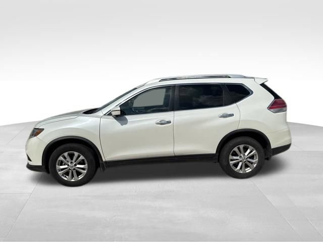 Used 2016 Nissan Rogue SV w/ SV Premium Package AWD/4WD image 6