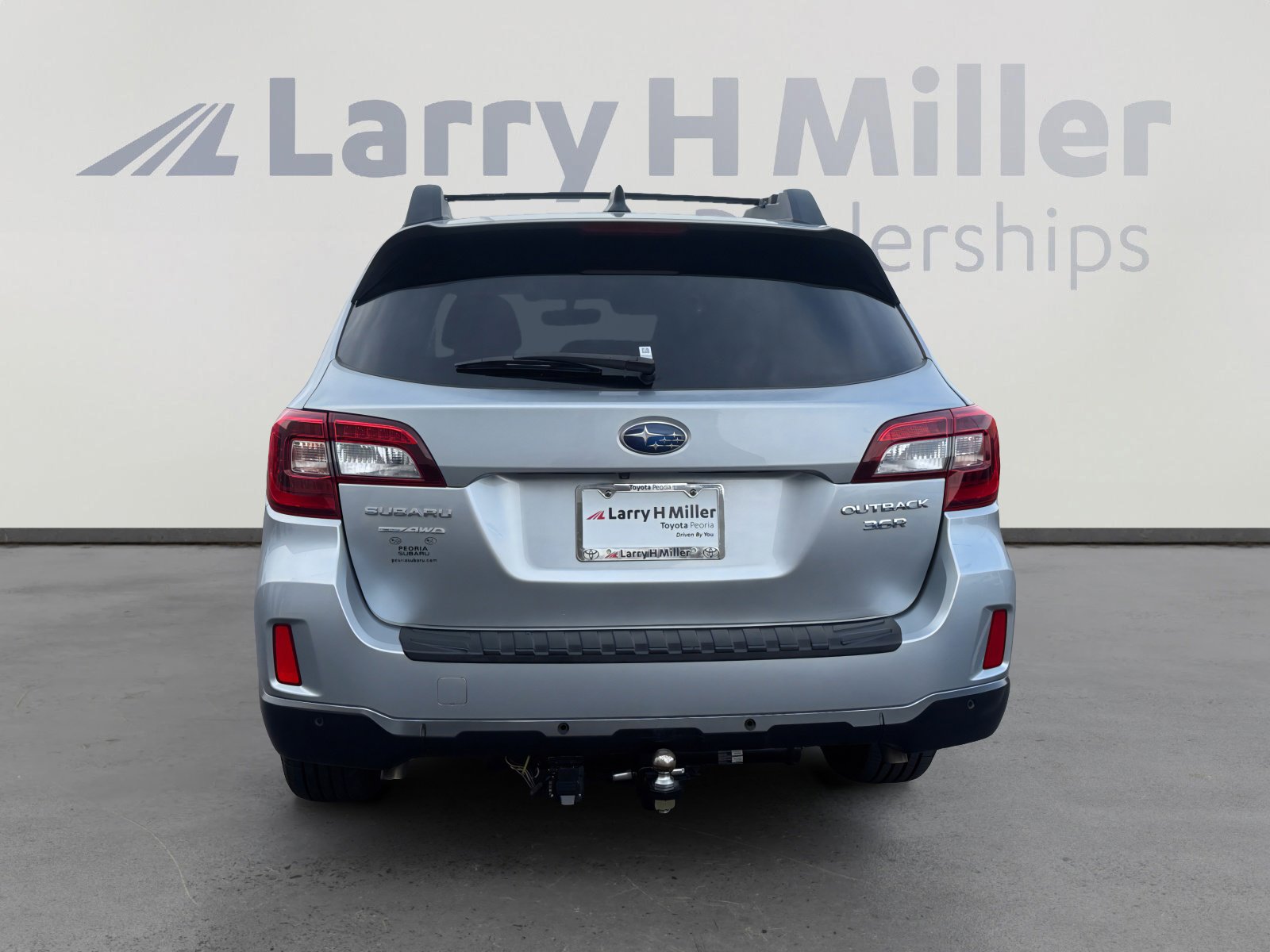 Used 2017 Subaru Outback 3.6R Limited image 4