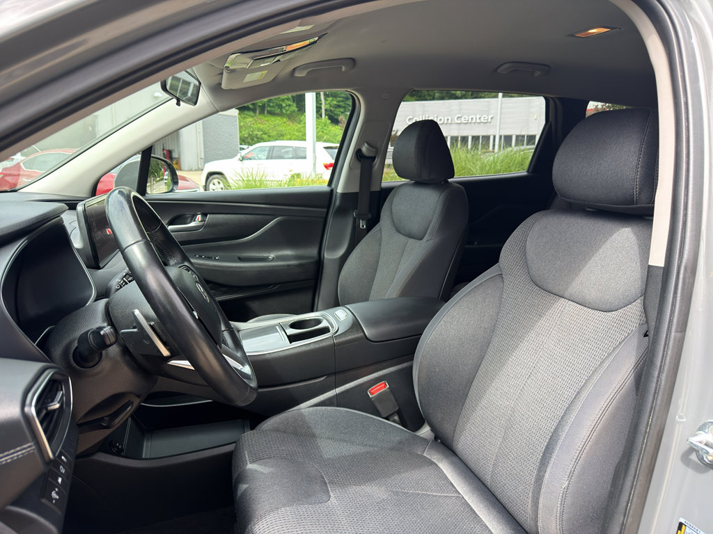 Used 2023 Hyundai Santa Fe SEL FWD image 10