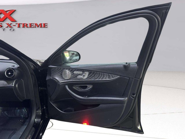 Used 2021 Mercedes-Benz E 350 4MATIC Sedan image 38