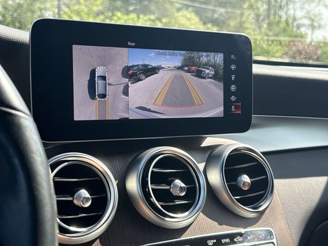 Used 2021 Mercedes-Benz GLC 300 4MATIC Coupe image 15