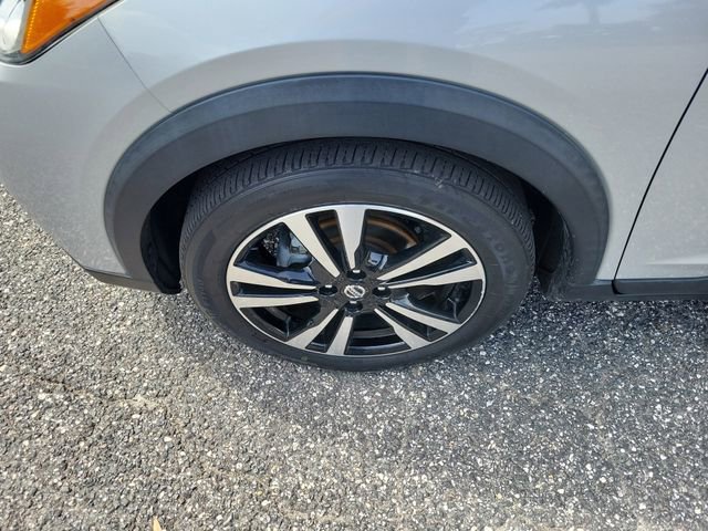 Used 2020 Nissan Kicks SV image 5