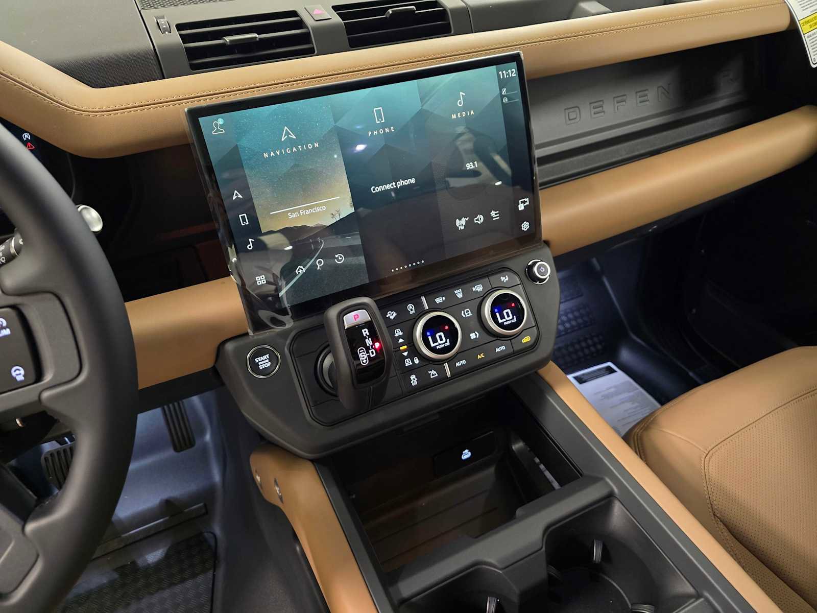New 2026 Land Rover Defender 110 X-Dynamic SE AWD/4WD image 27