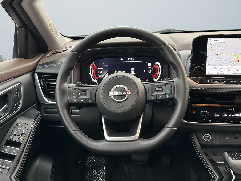 Used 2023 Nissan Rogue Platinum w/ Platinum Premium Package AWD/4WD image 12