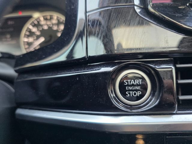 Used 2022 Nissan Pathfinder SV w/ SV Premium Package image 23