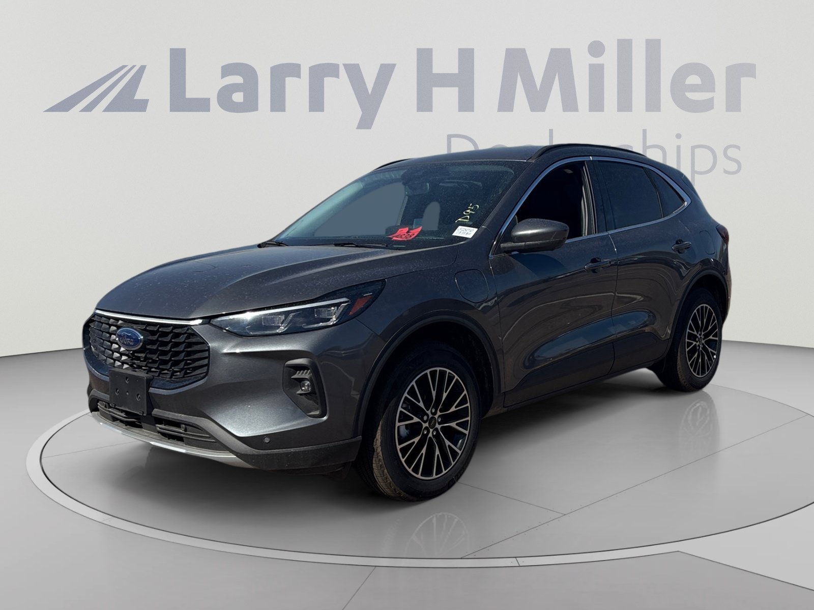 New 2025 Ford Escape SE w/ PHEV Premium Package FWD image 1