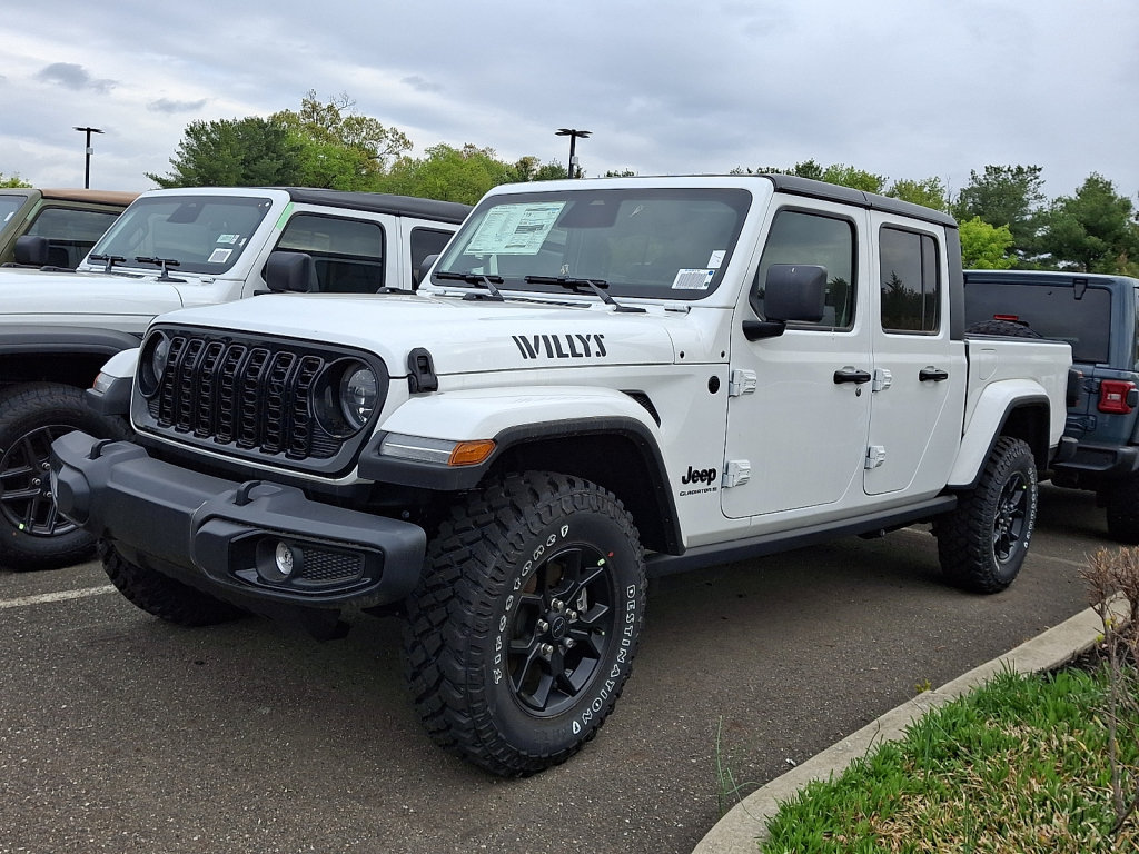 New 2026 Jeep Gladiator Sport AWD/4WD image 1