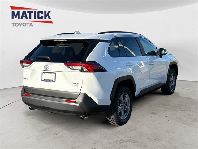 New 2025 Toyota RAV4 XLE image 7