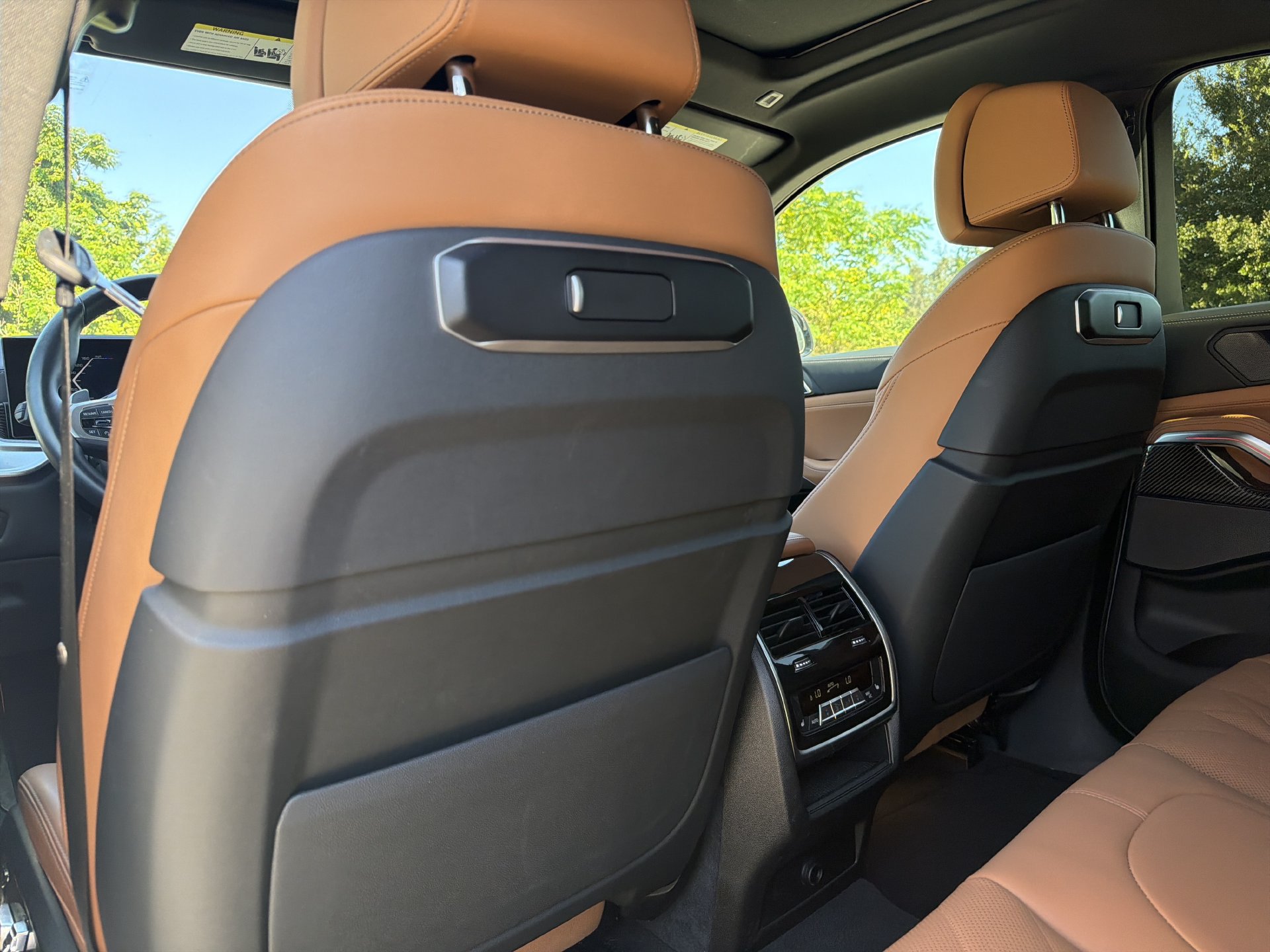 Certified 2026 BMW X6 M60i AWD/4WD image 21