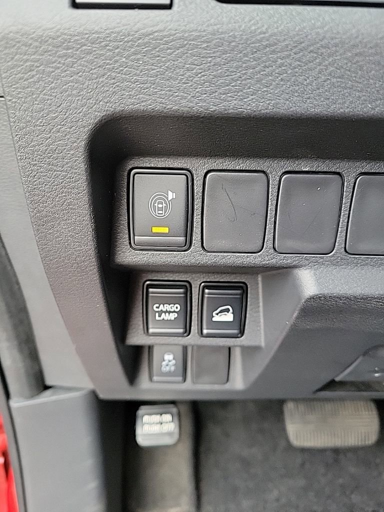 Certified 2022 Nissan Frontier SV w/ Technology Package image 32