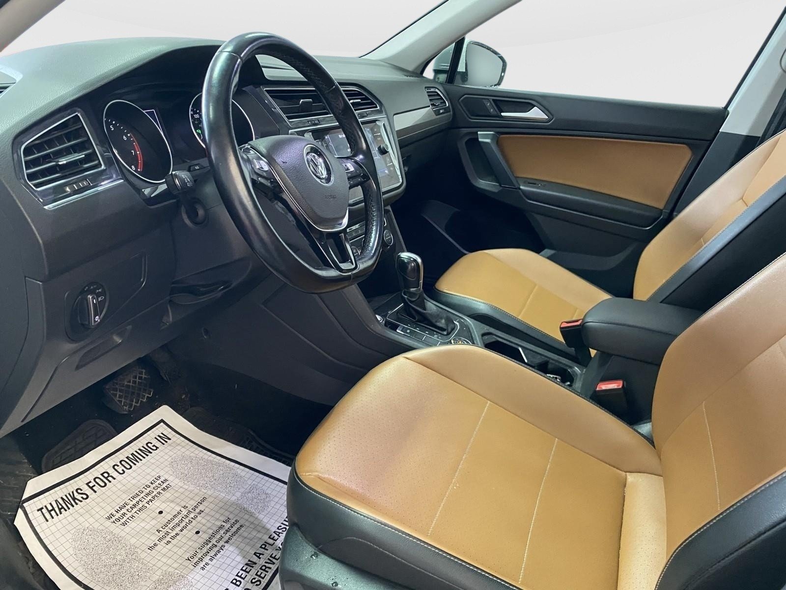 Used 2019 Volkswagen Tiguan SE w/ Panoramic Sunroof Package AWD/4WD image 19