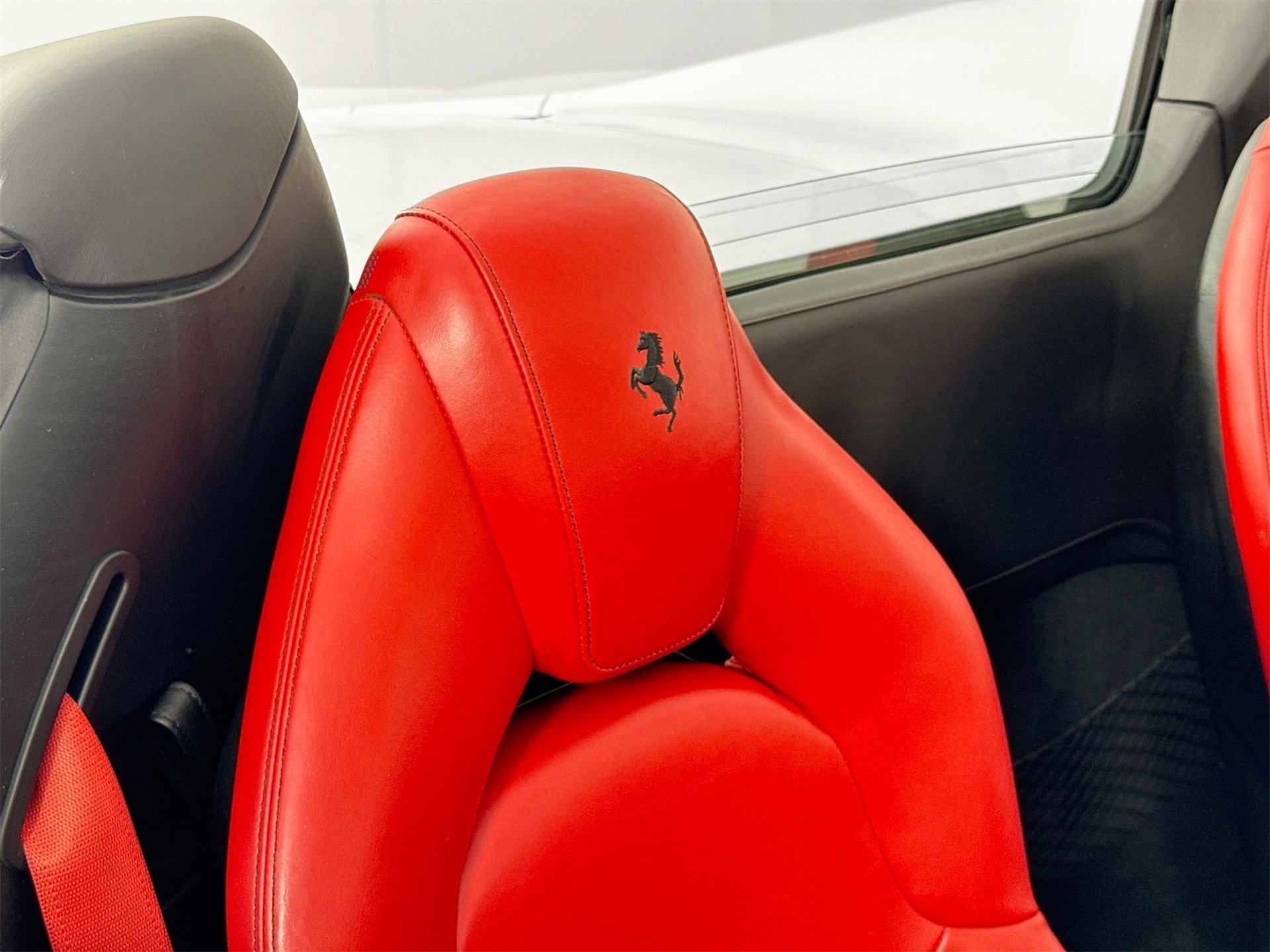 Certified 2018 Ferrari 488 Spider image 23