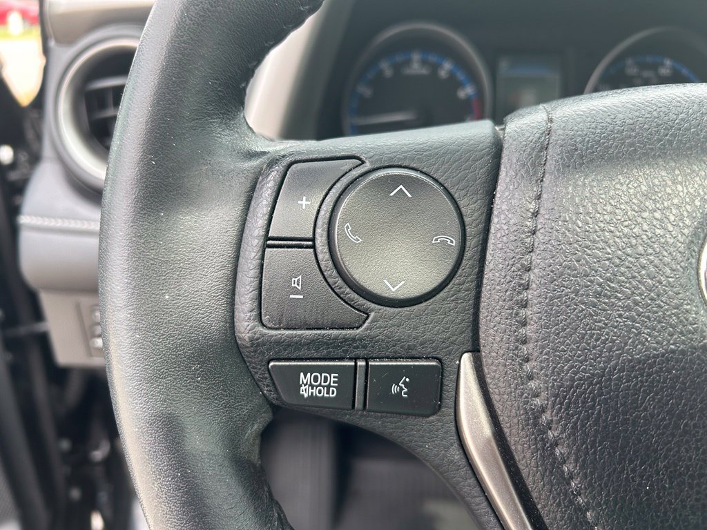Used 2017 Toyota RAV4 XLE w/ All Weather Liner Package AWD/4WD image 20