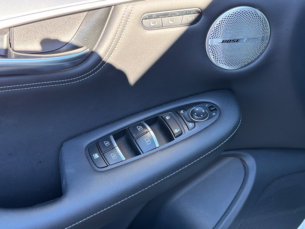 Used 2023 INFINITI QX55 Essential AWD/4WD image 11