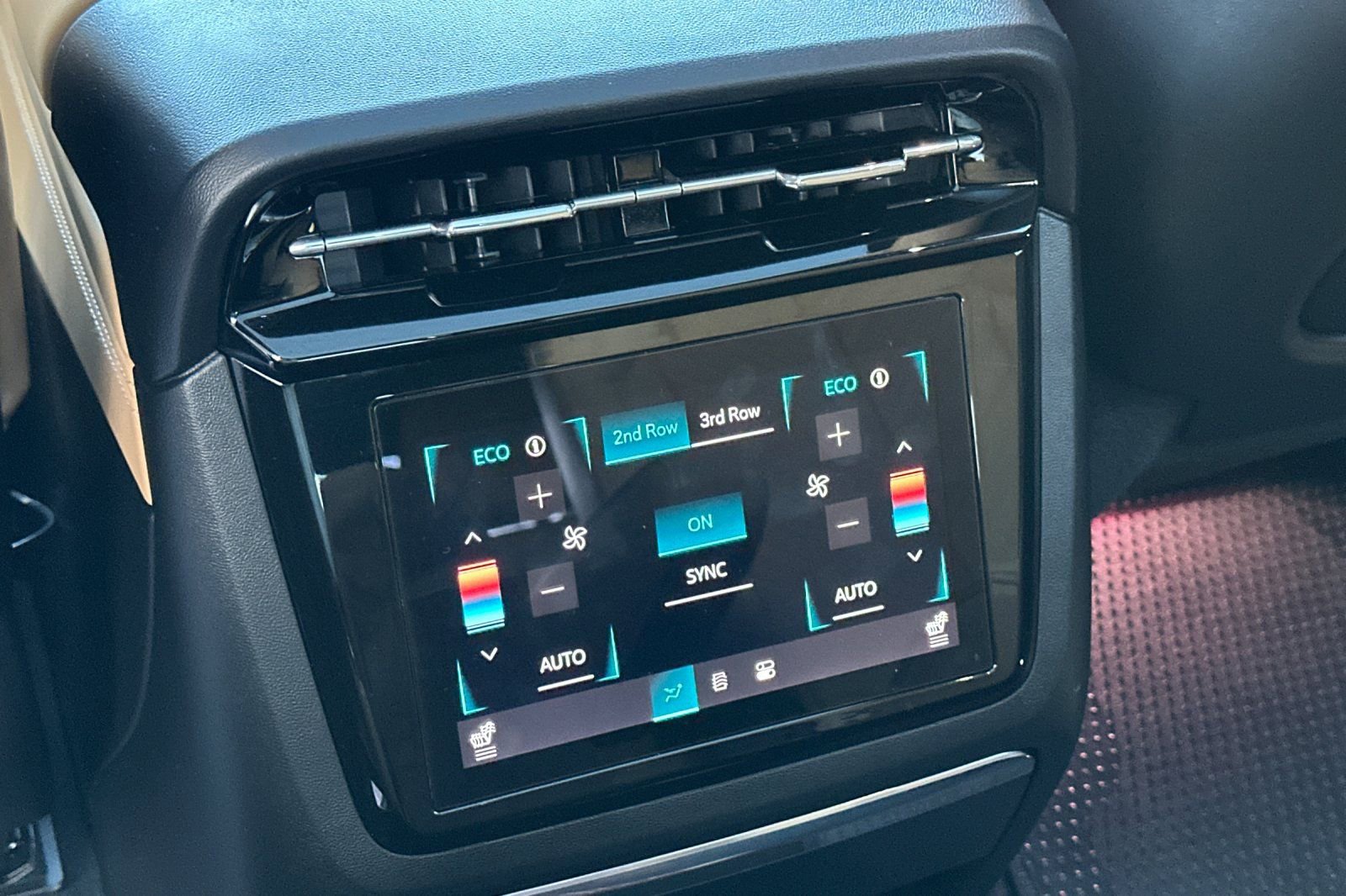 Used 2025 Cadillac Escalade IQ Sport 2 image 14