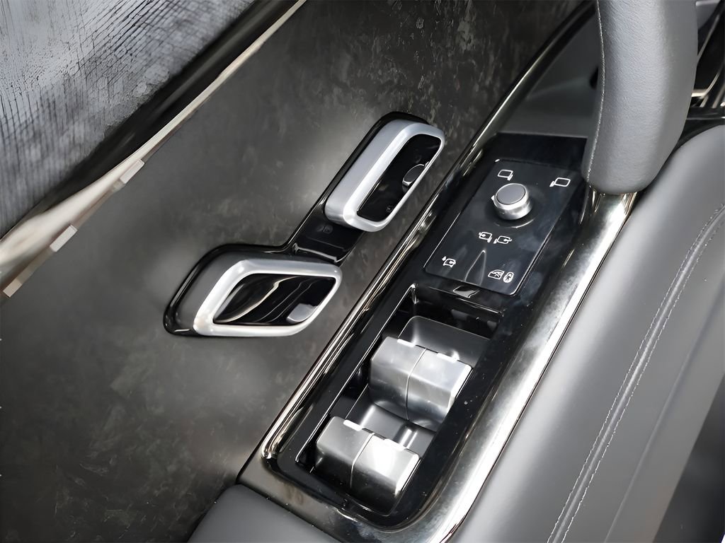 New 2025 Land Rover Range Rover Sport Dynamic SE image 44