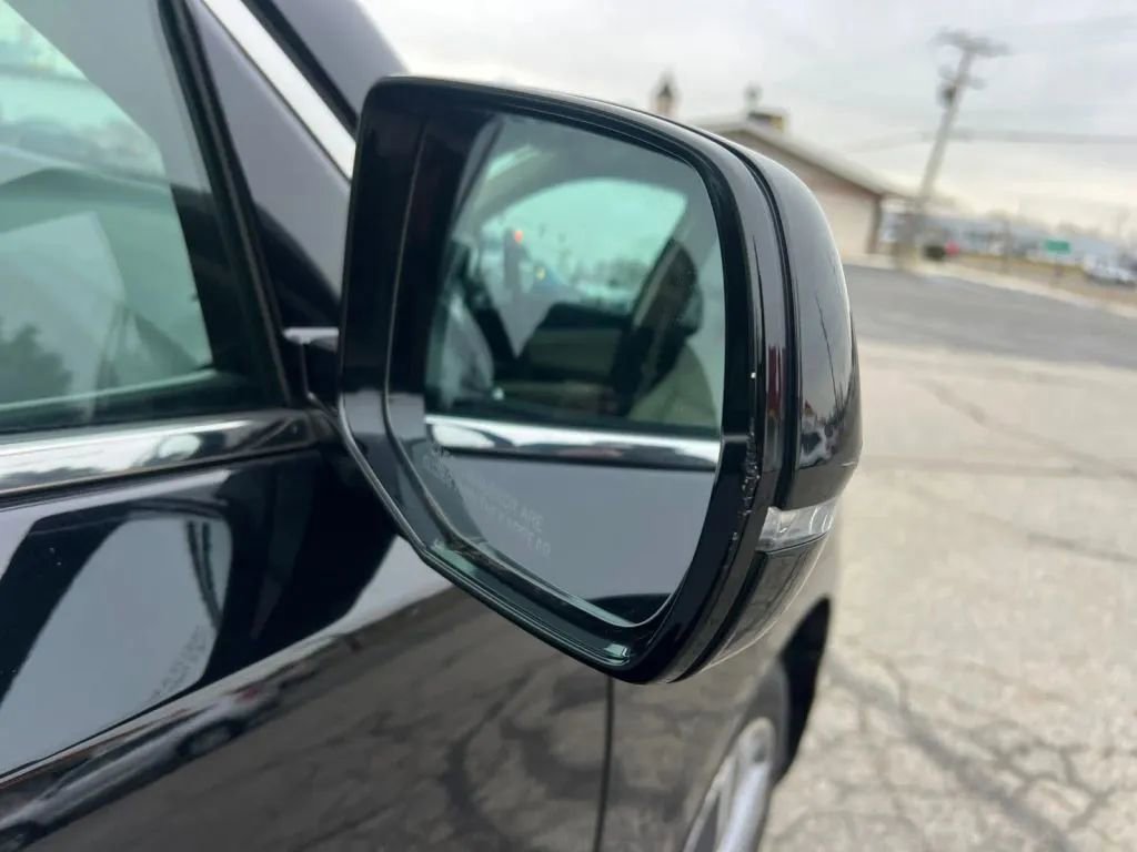 Used 2017 Acura MDX SH-AWD w/ Technology Package image 35