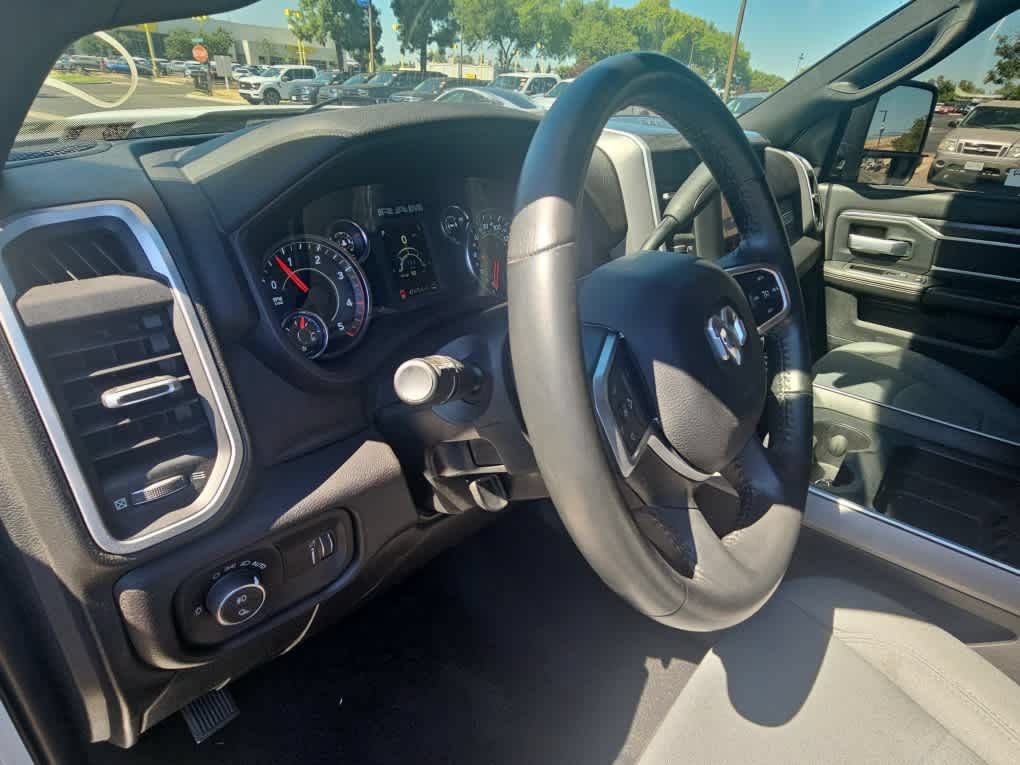 Used 2024 RAM 2500 Big Horn w/ Off Road Package AWD/4WD image 9
