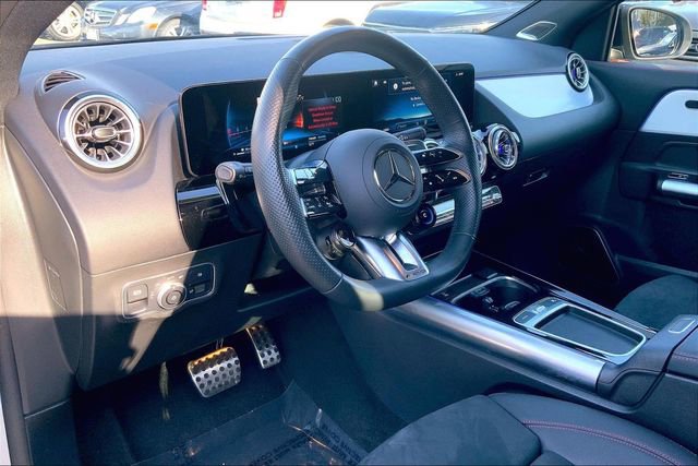 Used 2025 Mercedes-Benz GLA 35 AMG 4MATIC image 14
