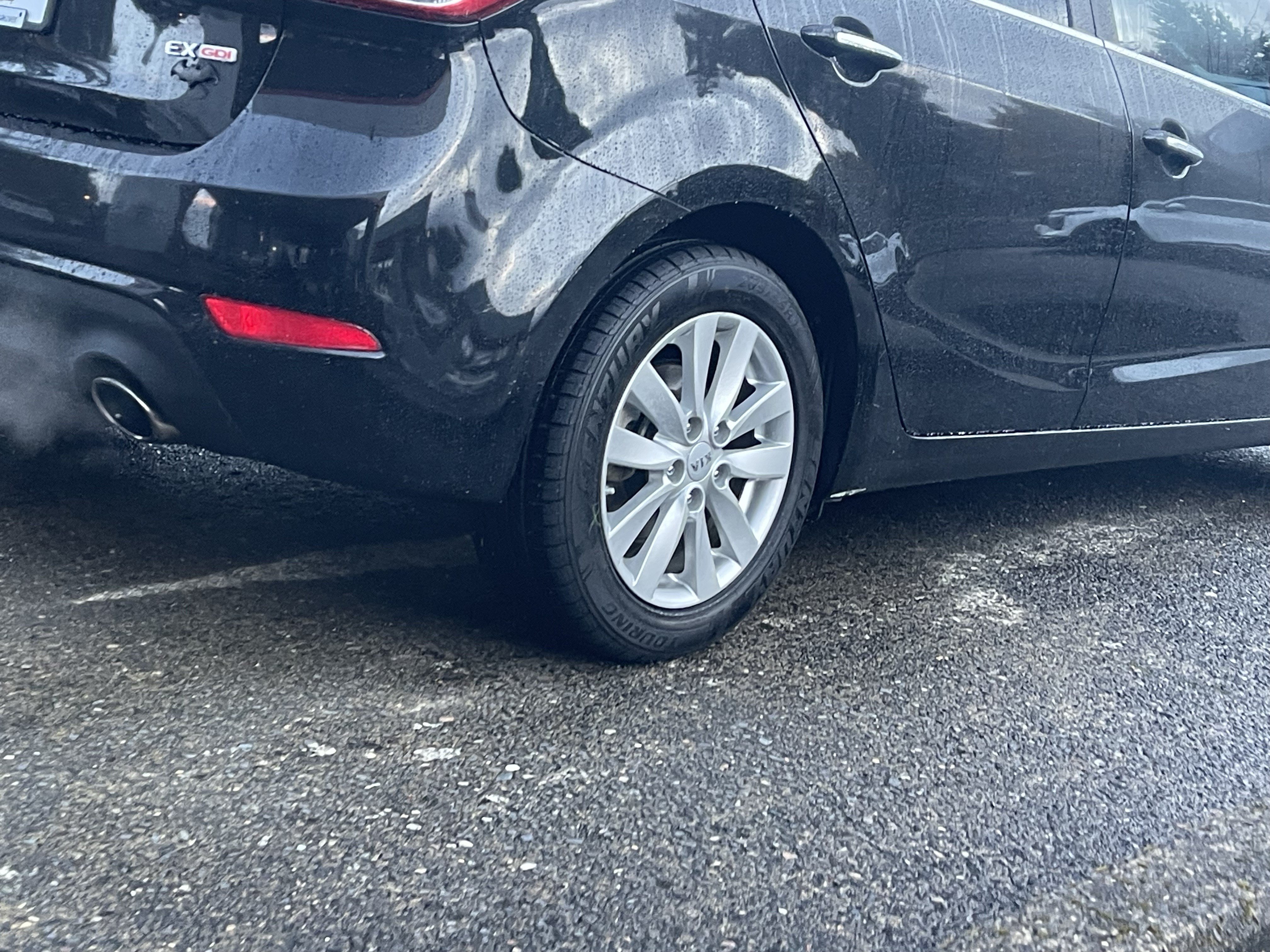 Used 2014 Kia Forte EX FWD image 9