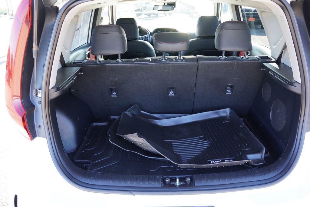 Used 2020 Kia Soul GT-Line Turbo FWD image 21