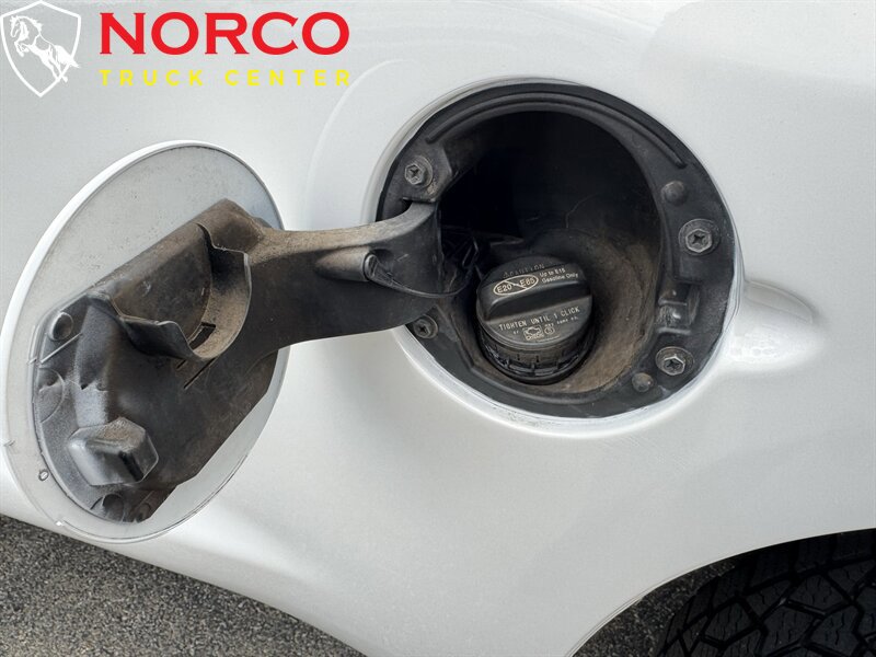Used 2016 Toyota Tundra SR RWD image 11