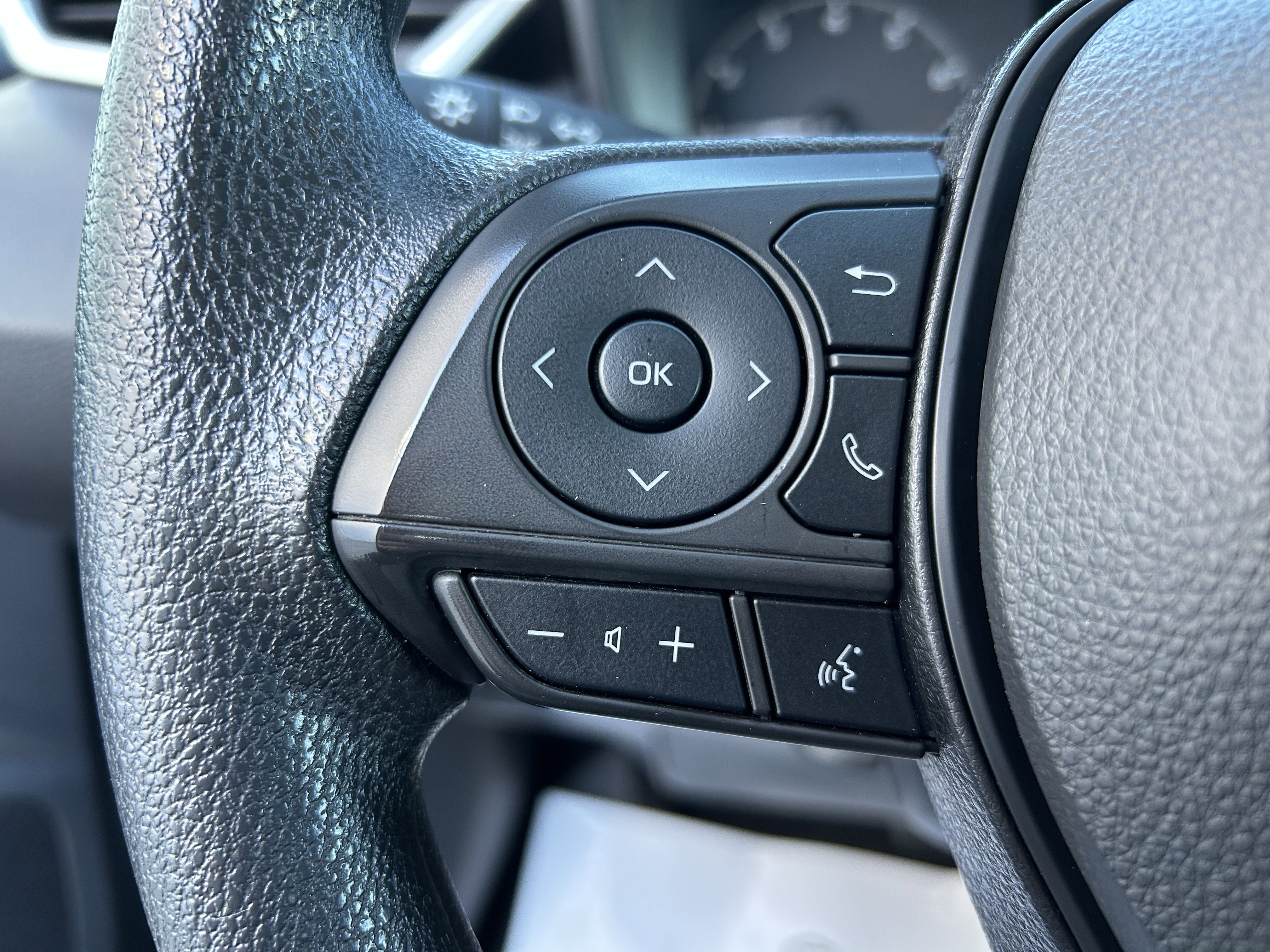 Certified 2024 Toyota Corolla LE image 22