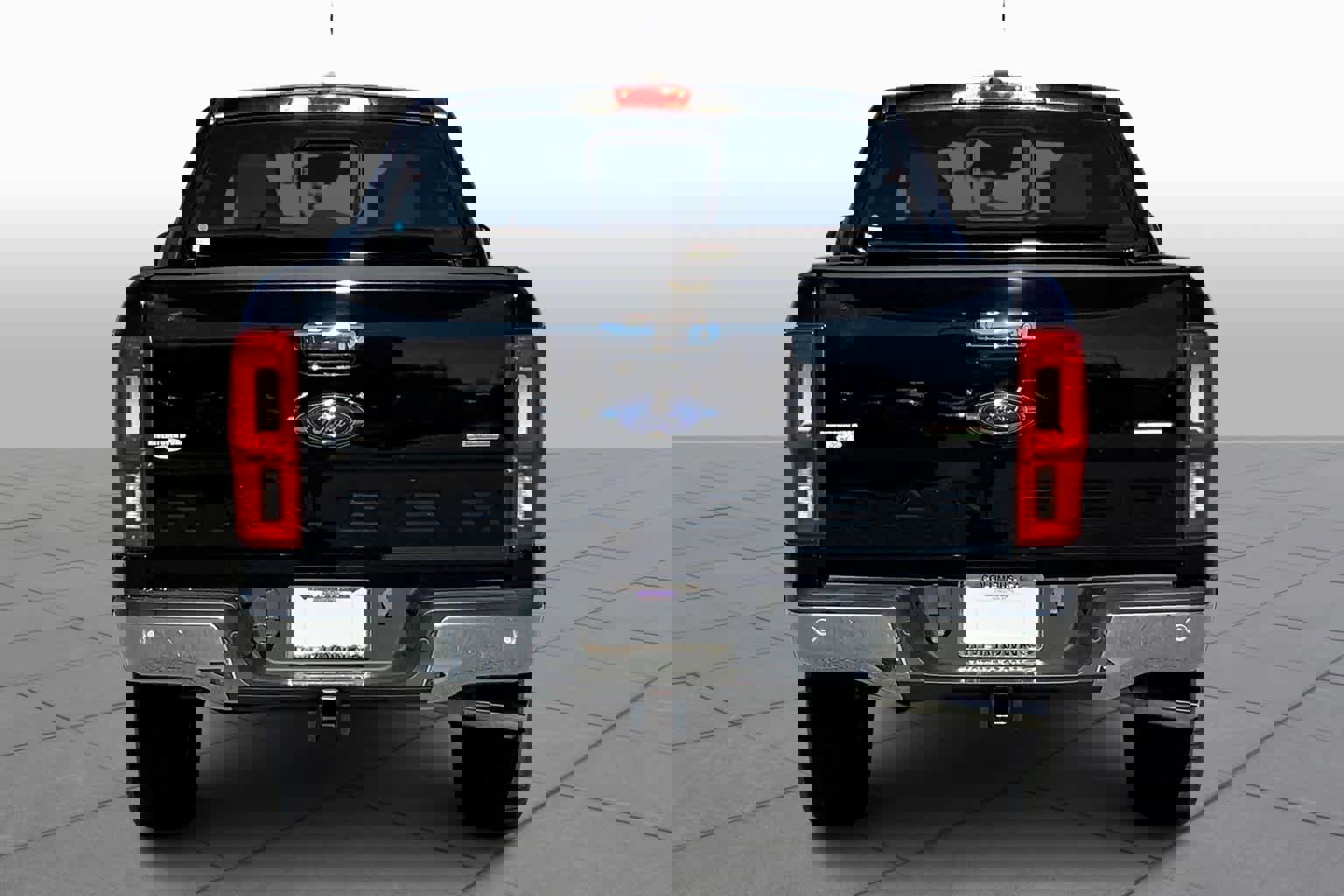 Used 2019 Ford Ranger Lariat w/ Equipment Group 501A Mid image 5