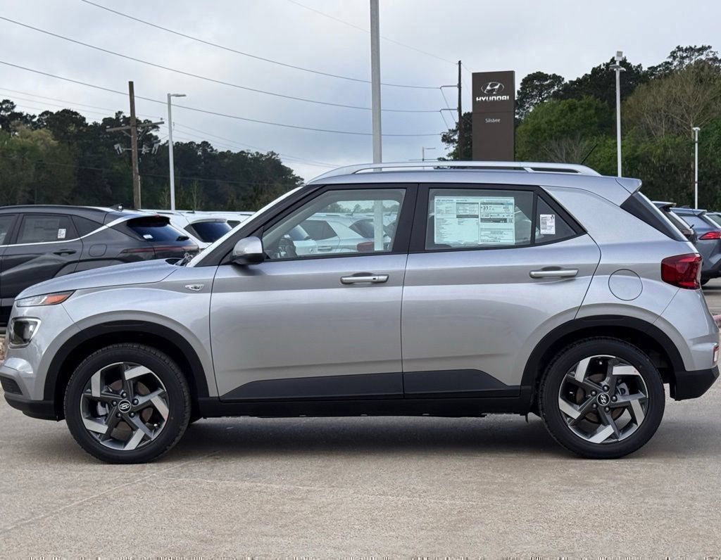 New 2026 Hyundai Venue SEL FWD image 11