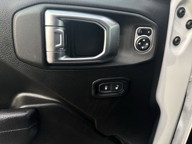 Used 2024 Jeep Wrangler Unlimited Sport AWD/4WD image 24