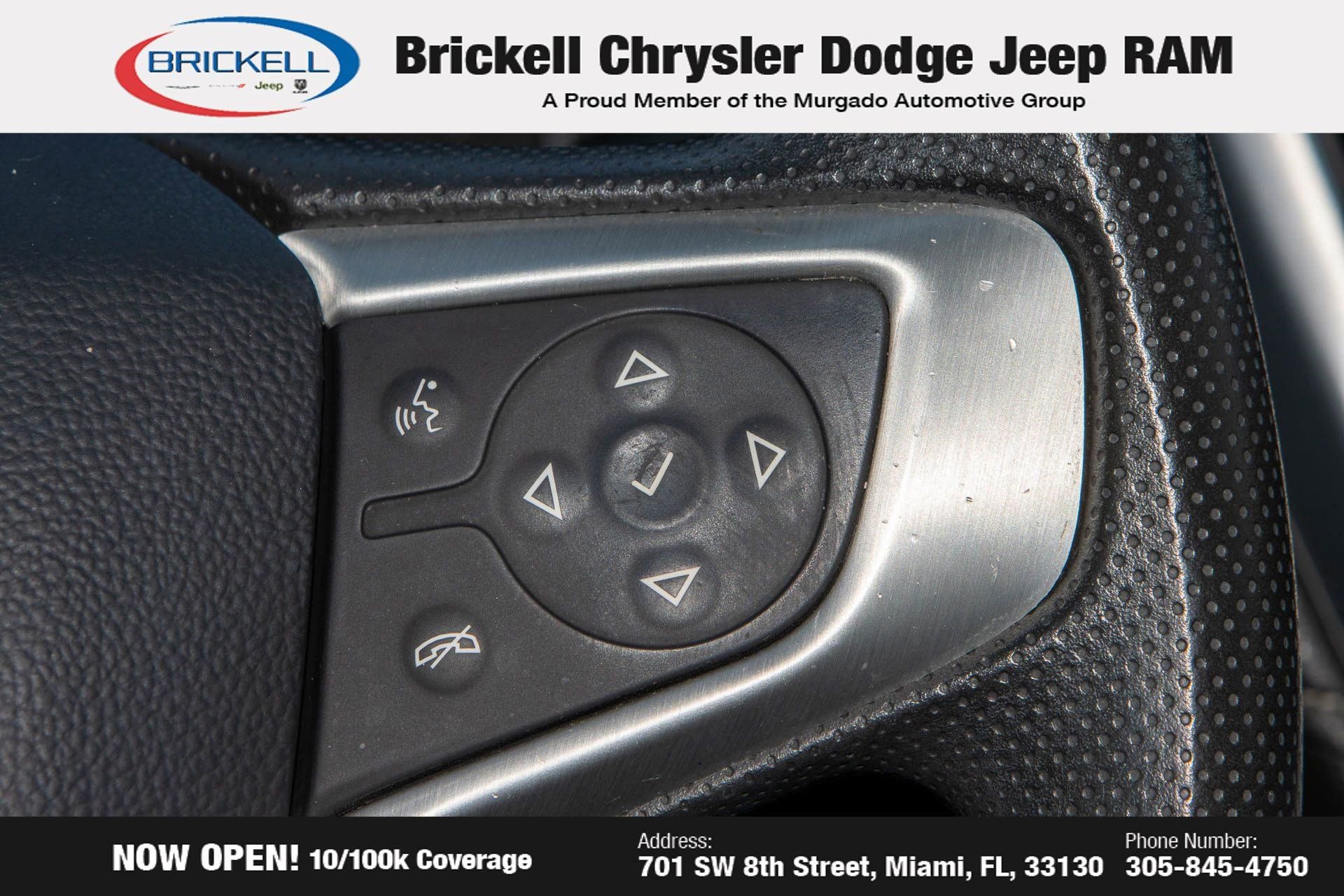 Used 2023 GMC Acadia SLE image 31