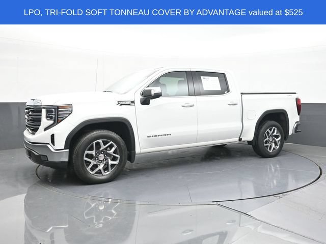 Used 2023 GMC Sierra 1500 SLT w/ SLT Convenience Package AWD/4WD image 7