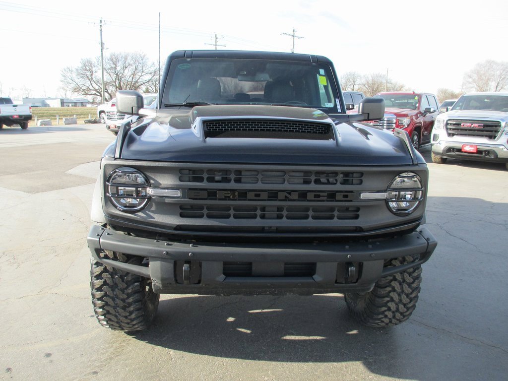 Used 2021 Ford Bronco Black Diamond image 11