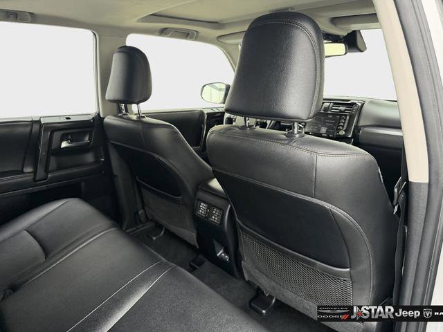 Used 2024 Toyota 4Runner TRD Off-Road Premium w/ Moonroof Package AWD/4WD image 23