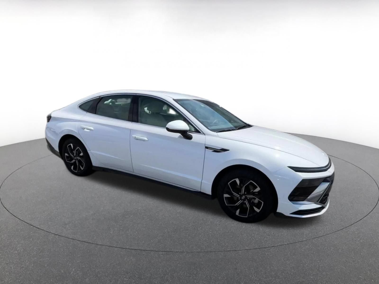 Used 2025 Hyundai Sonata SEL FWD video 2