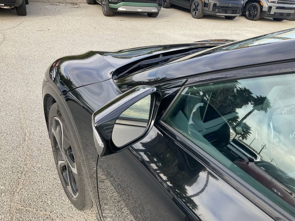 Used 2022 Kia EV6 GT-Line w/ GT-Line Suede Seat Package image 34