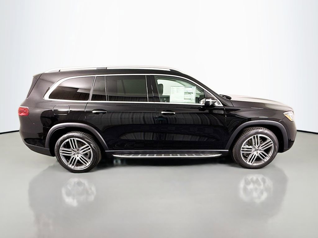 Used 2026 Mercedes-Benz GLS 450 4MATIC image 8