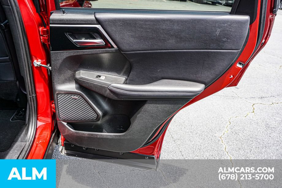 Used 2025 Mitsubishi Outlander SE FWD image 57