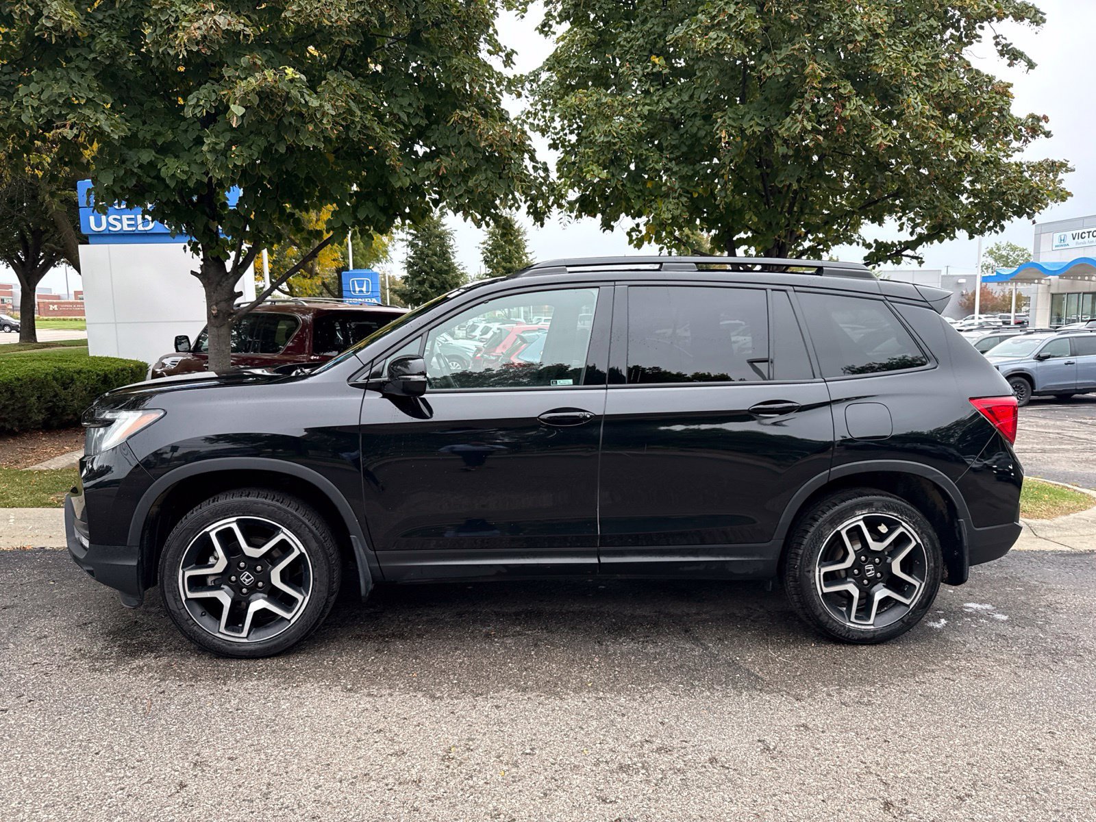Used 2022 Honda Passport Elite image 2