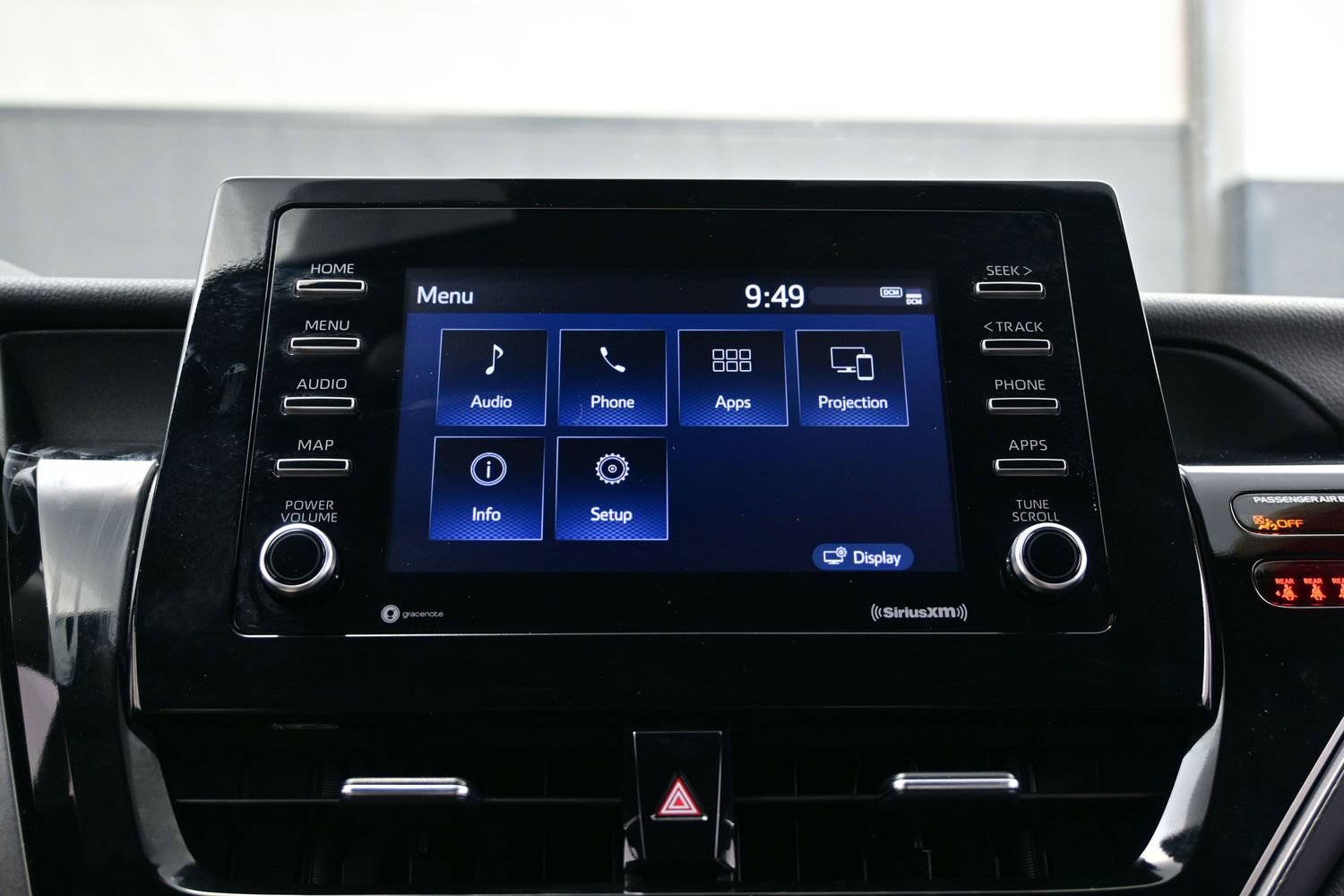 Used 2024 Toyota Camry SE FWD image 19