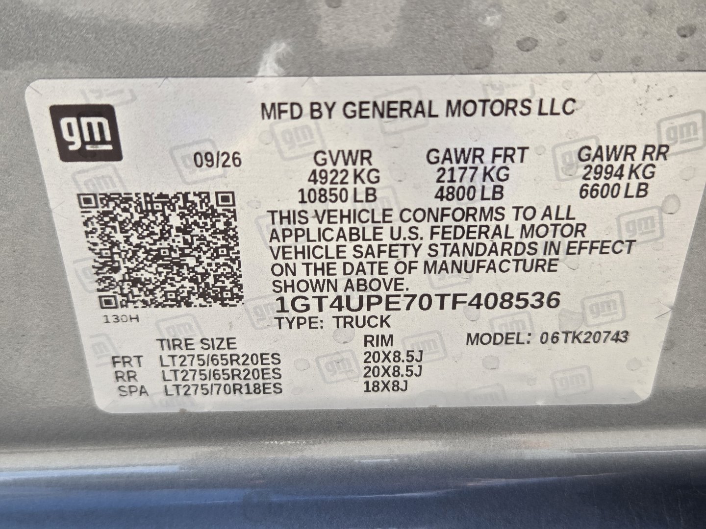 New 2026 GMC Sierra 2500 AT4 w/ Technology Package AWD/4WD image 28