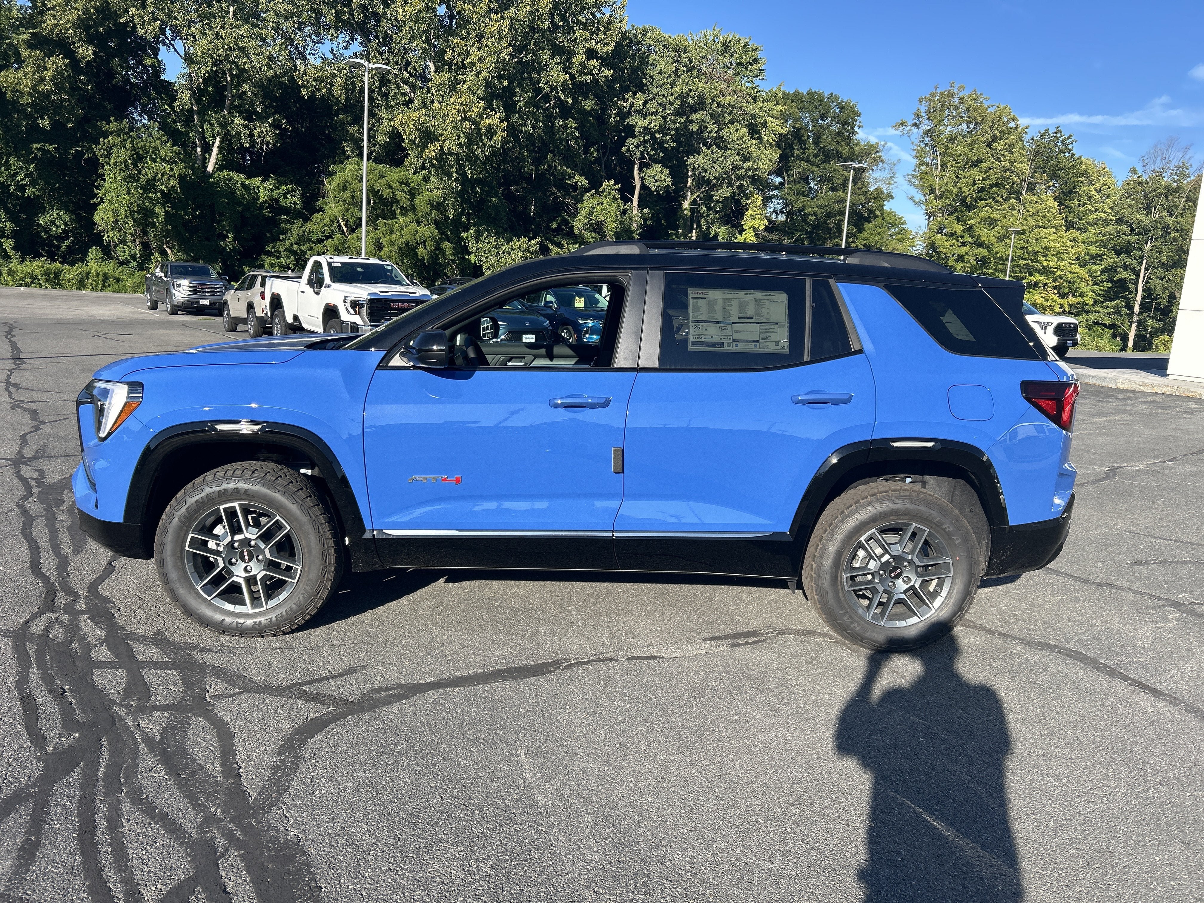 New 2027 GMC Terrain AT4 w/ Convenience Package III AWD/4WD image 2
